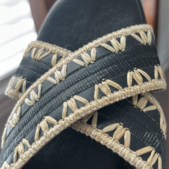 Lottini Made in Italy Leather Black Beige CrissCross Rafia Trim Leather Sandals - Picture 13 of 17